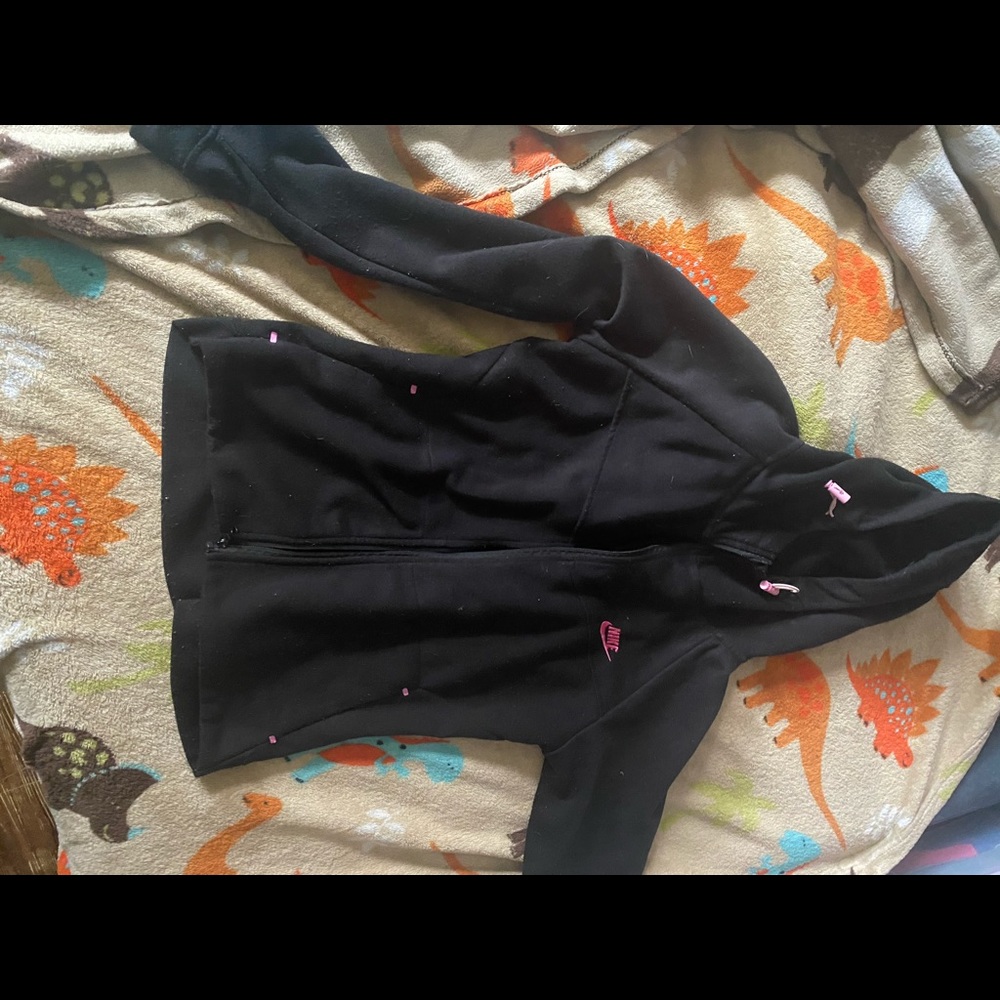 Womens Nike tech sweater, send offers ! 💕